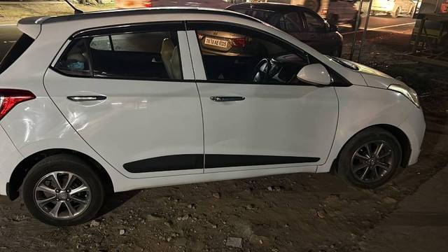 https://images10.gaadi.com/usedcar_image/4630816/original/processed_adf665e7-5e2c-4e17-ab13-9d76653c1841.jpeg?imwidth=6401