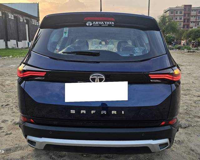 https://images10.gaadi.com/usedcar_image/4630828/original/processed_fb8cdb2a17ba25421233df1a478711dd.jpg?imwidth=6402
