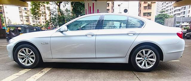 https://images10.gaadi.com/usedcar_image/4630836/original/07449cf4cd2c6c65a1095b601db0511b.jpeg?imwidth=6401