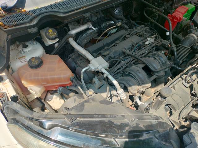 https://images10.gaadi.com/usedcar_image/4630894/original/ef4b02da3cf0f369d09363bb61139d4b.jpg?imwidth=6401