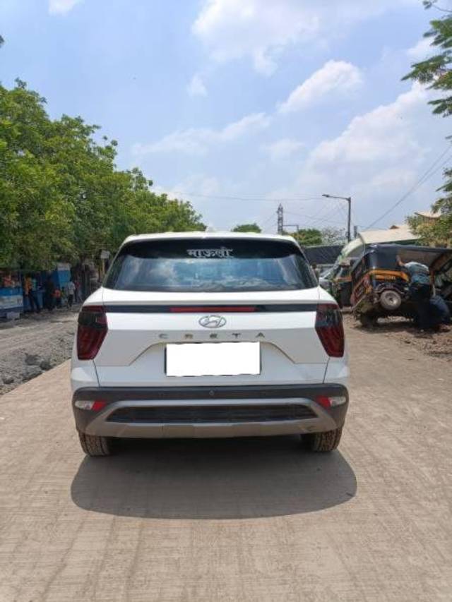 https://images10.gaadi.com/usedcar_image/4630902/original/processed_af06e6db-3b3e-445c-b24c-5a7cd0056600.jpg?imwidth=6402