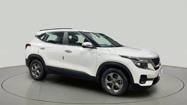 https://images10.gaadi.com/usedcar_image/4630911/original/c8bf81d601924651709af72c010e0218.jpg?imwidth=6400