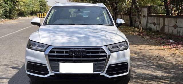 https://images10.gaadi.com/usedcar_image/4630943/original/processed_d5c485ba-5b91-4b97-b975-d6b5e81798a9.jpeg?imwidth=6402