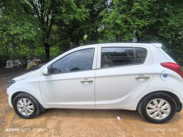 https://images10.gaadi.com/usedcar_image/4630944/original/processed_bf74143e-c24a-4108-904c-5055611670b9.jpg?imwidth=6402