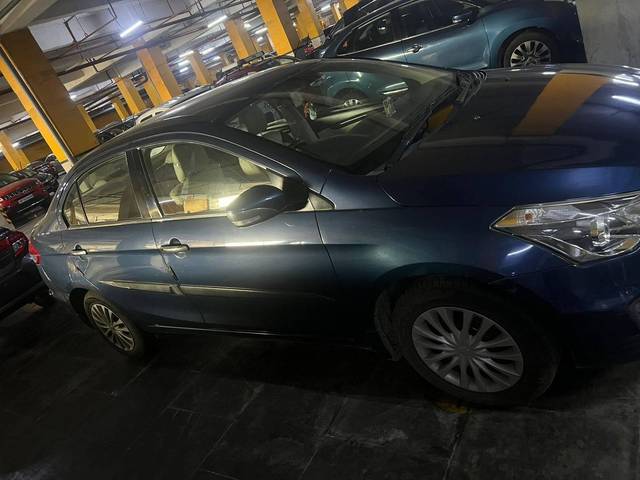 https://images10.gaadi.com/usedcar_image/4630971/original/processed_56540f80-29a3-4ee6-b4dc-e517cd78aef1.jpg?imwidth=6401