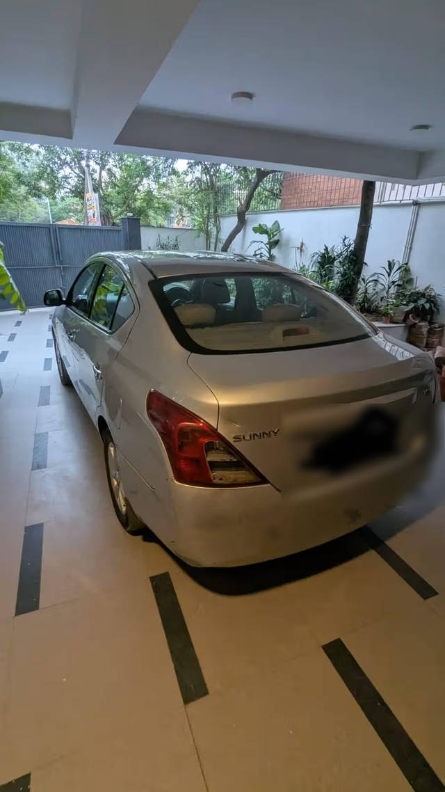 https://images10.gaadi.com/usedcar_image/4630975/original/1177363a-6bf5-4845-9dbe-0973df0532a3.png?imwidth=6401
