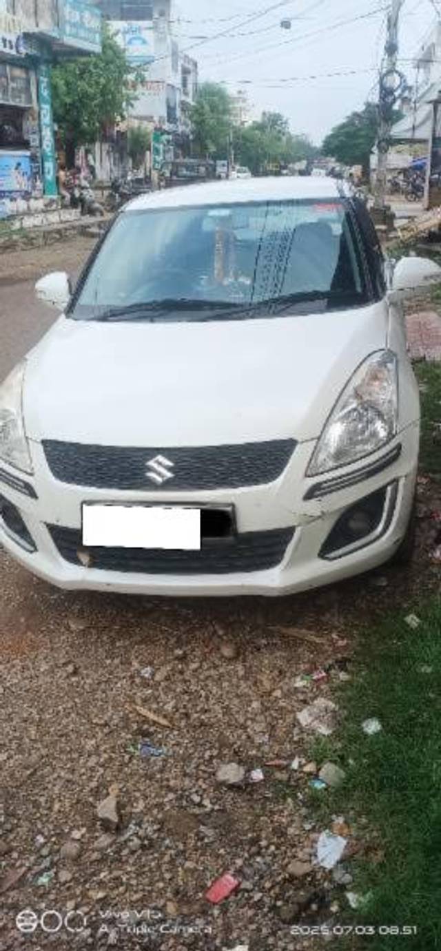 https://images10.gaadi.com/usedcar_image/4630977/original/processed_c022b578-138e-4c5f-867a-106bb4806e2c.jpg?imwidth=6400