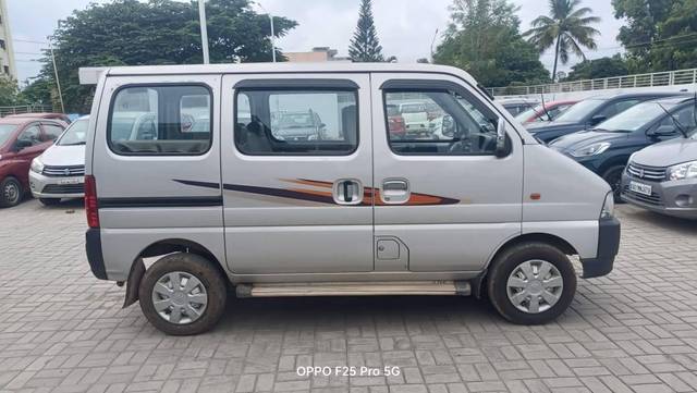 https://images10.gaadi.com/usedcar_image/4630985/original/processed_749ba1b03b358f5dcf747cedba7cce48.jpg?imwidth=6401