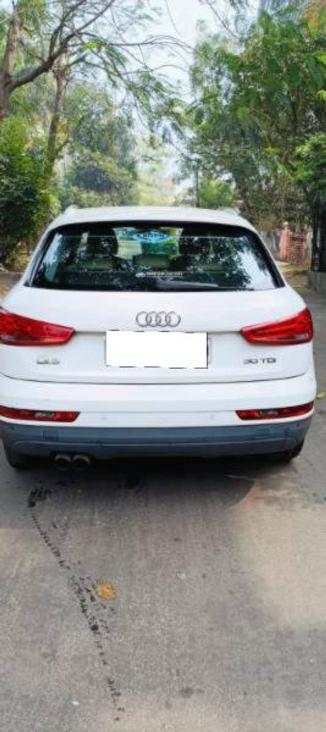 https://images10.gaadi.com/usedcar_image/4631003/original/processed_c1521ade-bcf5-4f29-982a-805a6b7f00e6.jpg?imwidth=6401