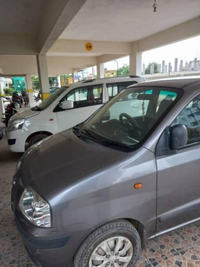 https://images10.gaadi.com/usedcar_image/4631024/original/processed_f1ed26eb-9d81-466d-8a8a-edf136e1b4ef.jpg?imwidth=6400