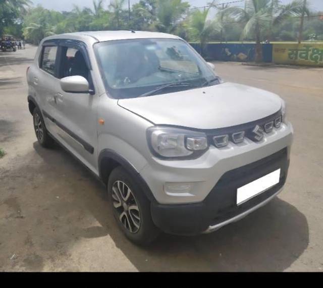 https://images10.gaadi.com/usedcar_image/4631070/original/processed_d91d4b6f-c8f2-4bb6-bfae-aba338a3296a.jpg?imwidth=6401