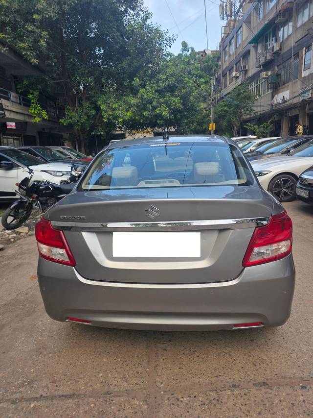 https://images10.gaadi.com/usedcar_image/4631079/original/processed_eeb56718b1dea56f6151da3d8bb3ac1a.jpg?imwidth=6401
