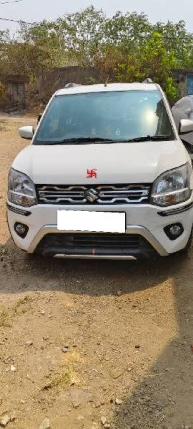 https://images10.gaadi.com/usedcar_image/4631122/original/processed_c1a608e3-edd2-4556-9f26-c5c7979238e8.jpg?imwidth=6400