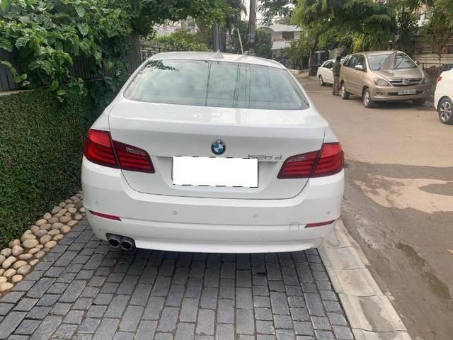 https://images10.gaadi.com/usedcar_image/4631198/original/processed_50724c1f-f664-4ab4-a1b7-d1d07d17d230.jpeg?imwidth=6401