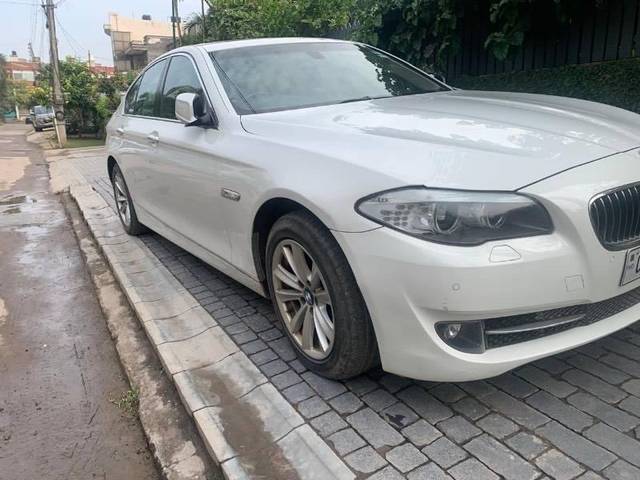 https://images10.gaadi.com/usedcar_image/4631198/original/processed_c487f013-6c3c-4cf7-85cc-732613fee524.jpeg?imwidth=6400