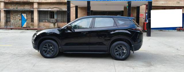 https://images10.gaadi.com/usedcar_image/4631264/original/processed_a19ae3339d57740b9b3656638fccae6a.jpg?imwidth=6402