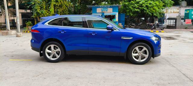 https://images10.gaadi.com/usedcar_image/4631272/original/processed_0c66f436530d3c7a082323d37b065b50.jpg?imwidth=6401