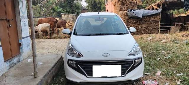https://images10.gaadi.com/usedcar_image/4631309/original/processed_e995e760-7288-4a61-985e-a872ed6a0322.jpg?imwidth=6400