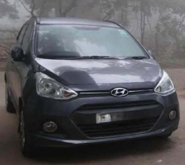 https://images10.gaadi.com/usedcar_image/4631341/original/processed_processed_processed_0deb7d93-dcaa-4a3f-b43f-29f768ab75a6.jpg?imwidth=6400