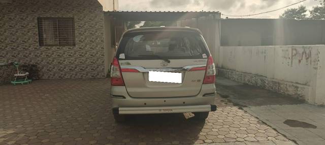 https://images10.gaadi.com/usedcar_image/4631356/original/processed_bf91ca9e-d667-410f-bce3-54bc4c60a687.jpg?imwidth=6401