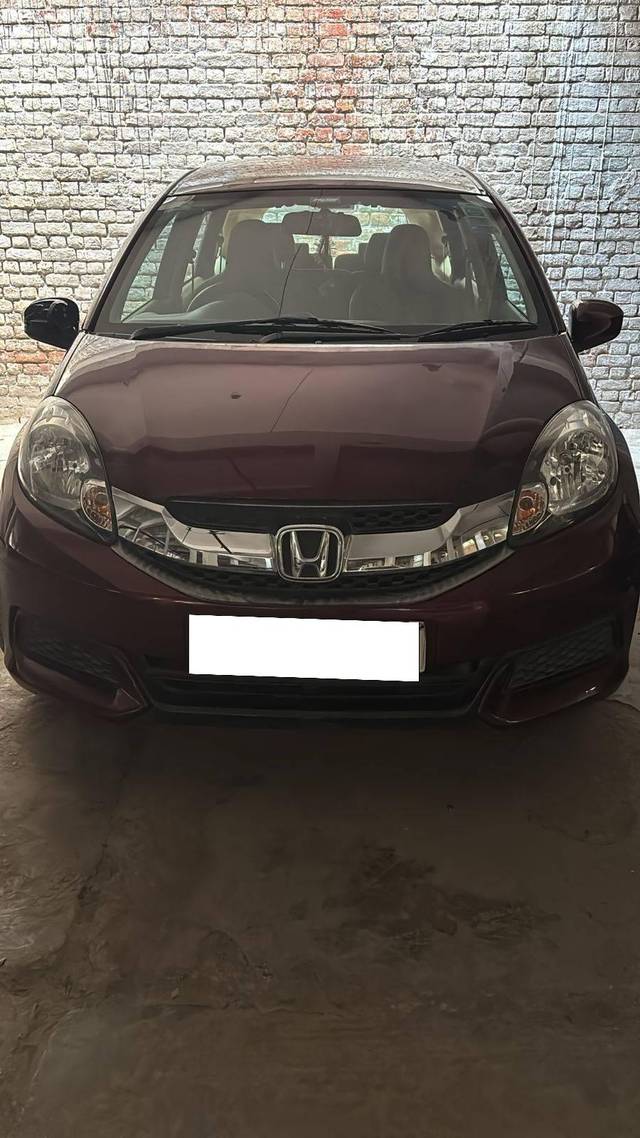 https://images10.gaadi.com/usedcar_image/4631363/original/processed_68b23864-8a76-4013-bac4-5c1fe9eda118.jpg?imwidth=6400