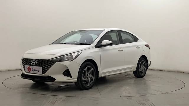 https://images10.gaadi.com/usedcar_image/4631396/original/d6637afb6f4e6f62ee1f3fd07ed24173.JPG?imwidth=6400