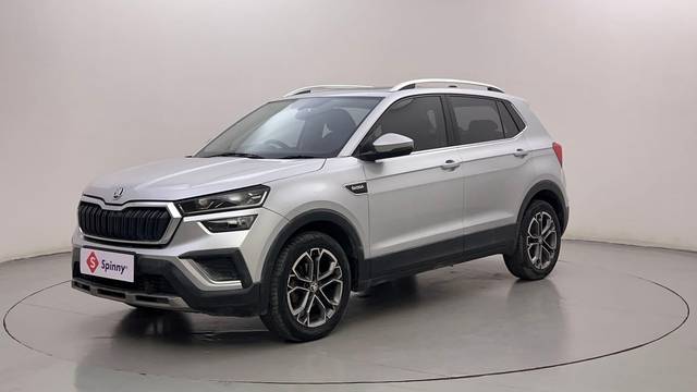 https://images10.gaadi.com/usedcar_image/4631421/original/2bb59bf30d8cbd067ed16d852e3ac5d4.JPG?imwidth=6400