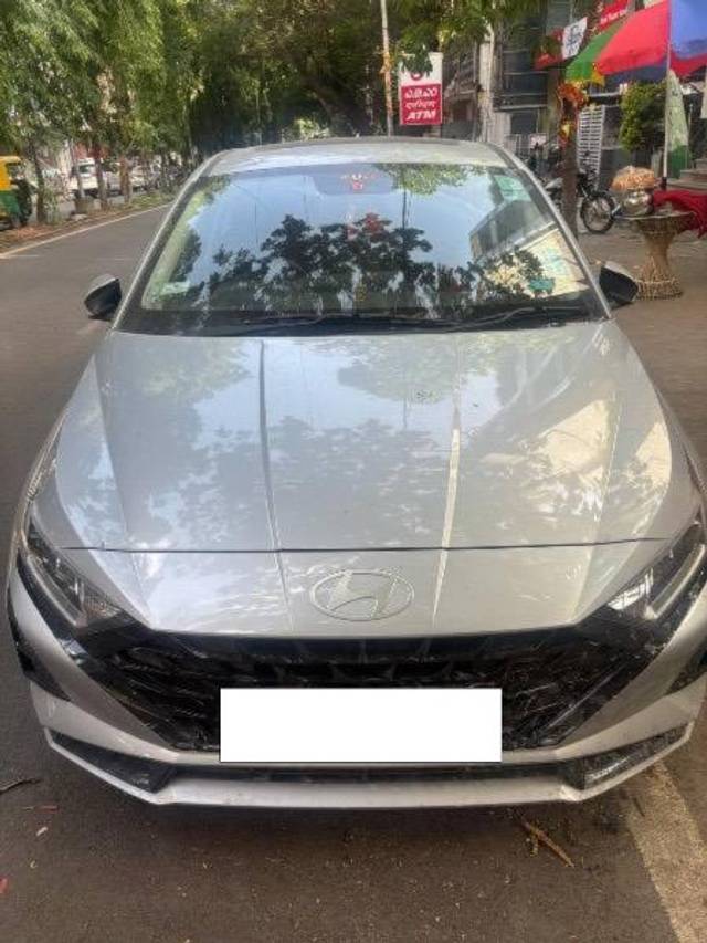 https://images10.gaadi.com/usedcar_image/4631437/original/processed_0c34910e-a671-4389-9576-67bafbfd5677.jpeg?imwidth=6400