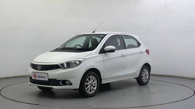 https://images10.gaadi.com/usedcar_image/4631439/original/041cfd656c2930788b6a760aceda9075.JPG?imwidth=6400