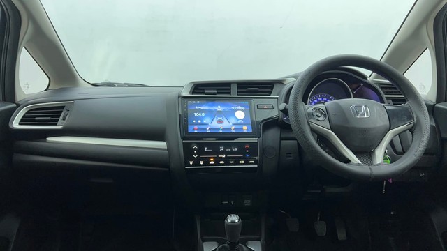 Second-hand 2018 Honda WR-V i-VTEC VX for sale in Ahmedabad-11
