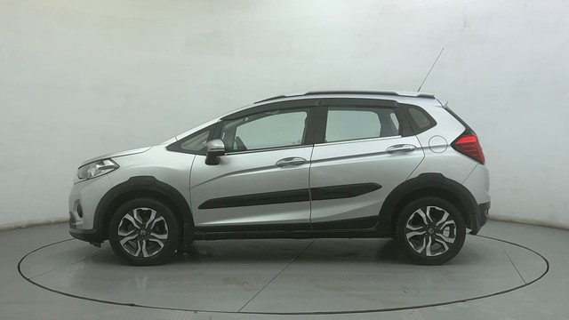Second-hand 2018 Honda WR-V i-VTEC VX for sale in Ahmedabad-6
