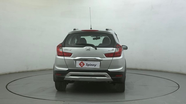 Second-hand 2018 Honda WR-V i-VTEC VX for sale in Ahmedabad-4