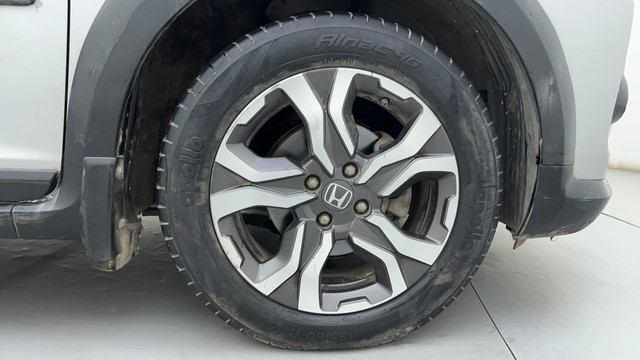 Second-hand 2018 Honda WR-V i-VTEC VX for sale in Ahmedabad-17