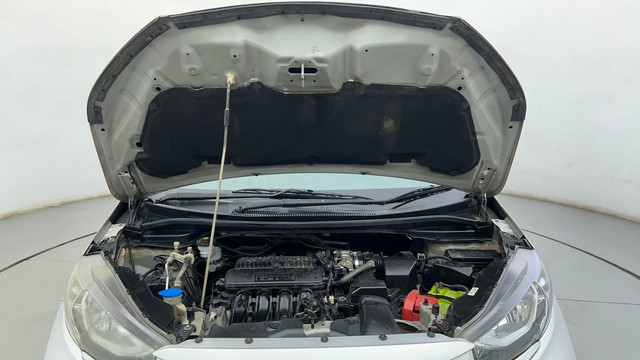 Second-hand 2018 Honda WR-V i-VTEC VX for sale in Ahmedabad-8