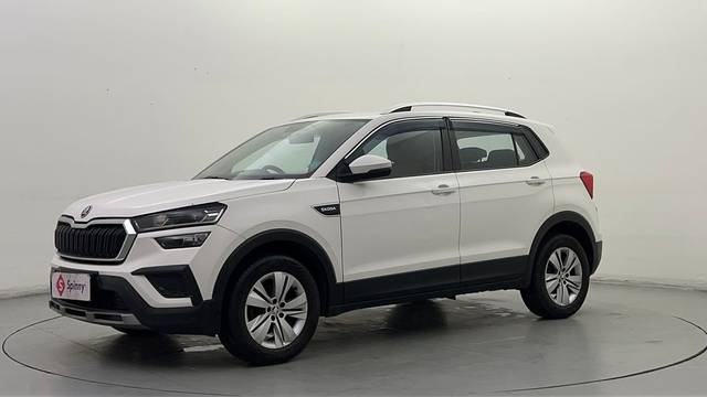 https://images10.gaadi.com/usedcar_image/4631470/original/f5137d6a7c2e91ea6c8f709d6e53e42d.JPG?imwidth=6400