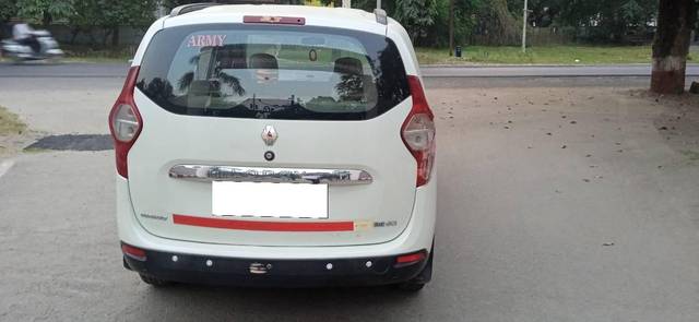 https://images10.gaadi.com/usedcar_image/4631511/original/processed_32dedc4e-625f-4afc-9144-377b54abc6a4.jpg?imwidth=6402