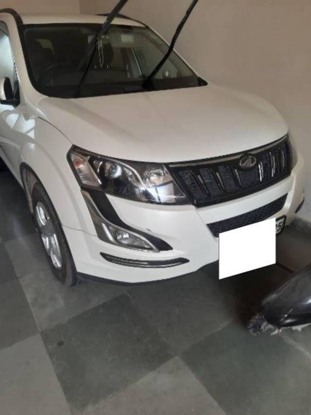 https://images10.gaadi.com/usedcar_image/4631543/original/processed_24a23ad4-5a20-4a47-9ace-82ef27ec5139.jpg?imwidth=6400