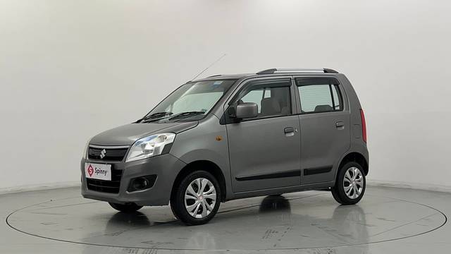 https://images10.gaadi.com/usedcar_image/4631548/original/4b493411f465493933cf50fa2273fce6.JPG?imwidth=6400