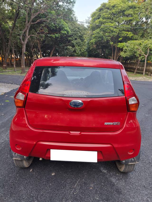 https://images10.gaadi.com/usedcar_image/4631566/original/processed_bd905d9bf9d2e9089fe9db91d0d88609.jpg?imwidth=6402