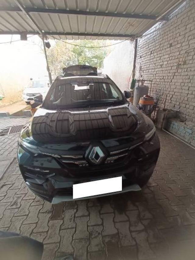 https://images10.gaadi.com/usedcar_image/4631579/original/processed_7bd314ca-c340-4767-9c6b-b9cda9cb2bd9.jpeg?imwidth=6400