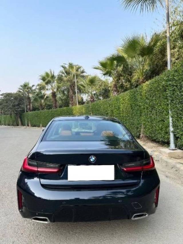 https://images10.gaadi.com/usedcar_image/4631581/original/processed_0d7d9793-c57d-4858-bb06-a86823410856.jpeg?imwidth=6401