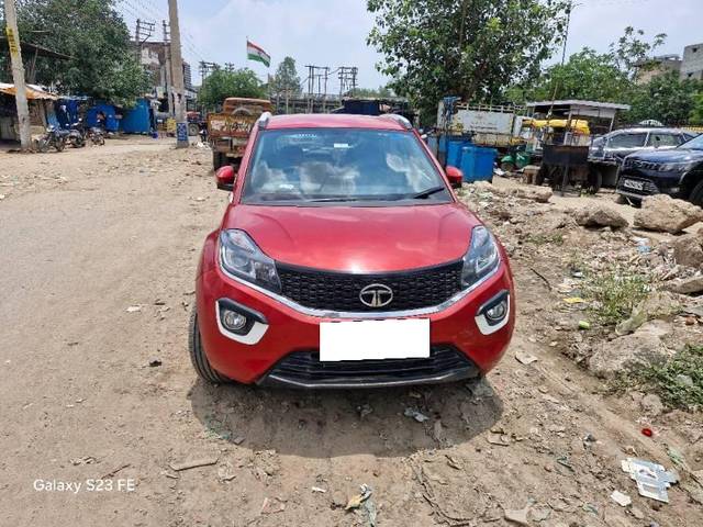 https://images10.gaadi.com/usedcar_image/4631612/original/processed_acbd033e-1a48-4b01-8042-42c13deb28c0.jpg?imwidth=6402