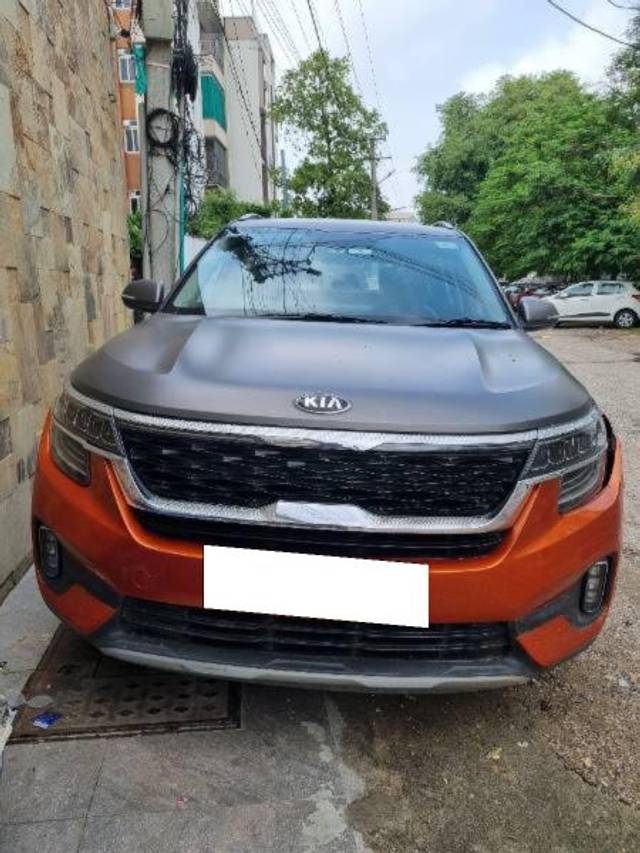 https://images10.gaadi.com/usedcar_image/4631615/original/processed_0de8b87f-d9fb-43c9-b948-36c4f4def3df.jpg?imwidth=6400