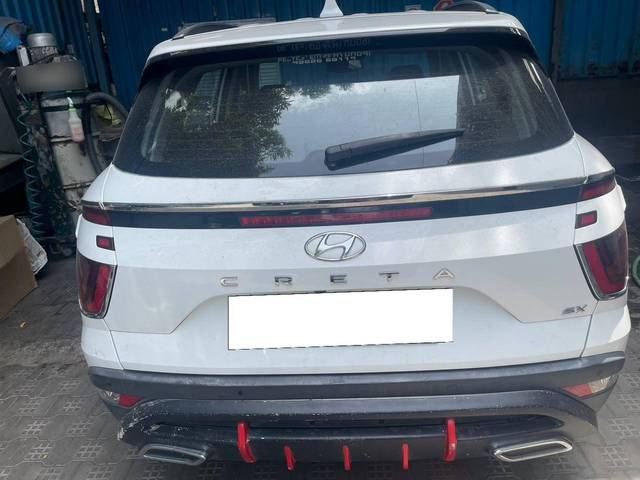 https://images10.gaadi.com/usedcar_image/4631629/original/processed_bebfe05c88b848a44b81efc2f9e24d89.jpg?imwidth=6402
