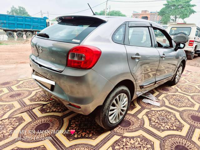 https://images10.gaadi.com/usedcar_image/4631639/original/processed_b0272848-b4bb-4659-bf3a-99ace76b28d1.jpg?imwidth=6402