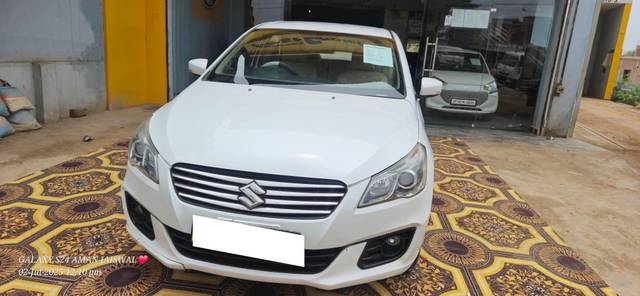 https://images10.gaadi.com/usedcar_image/4631646/original/processed_e82ce9e4-a05b-4d71-9857-8120527dd868.jpg?imwidth=6402