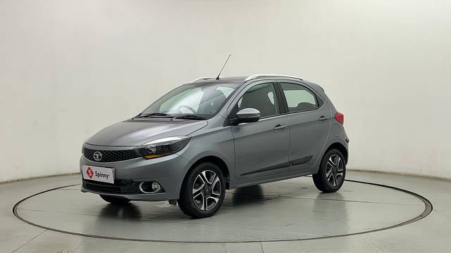 https://images10.gaadi.com/usedcar_image/4631647/original/c57e8b17dc5cfe21af5b99576840d86a.JPG?imwidth=6400