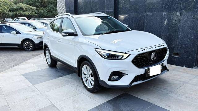 https://images10.gaadi.com/usedcar_image/4631654/original/processed_1217b202d535324012ce169fa72d1d20.jpg?imwidth=6400