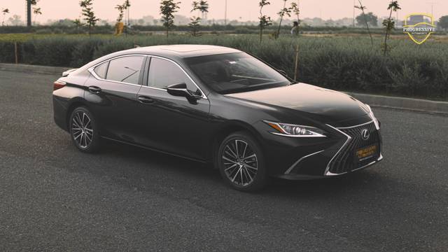 https://images10.gaadi.com/usedcar_image/4631664/original/processed_d7566d171f79a56d64b71a5d05b672b5.jpg?imwidth=6400