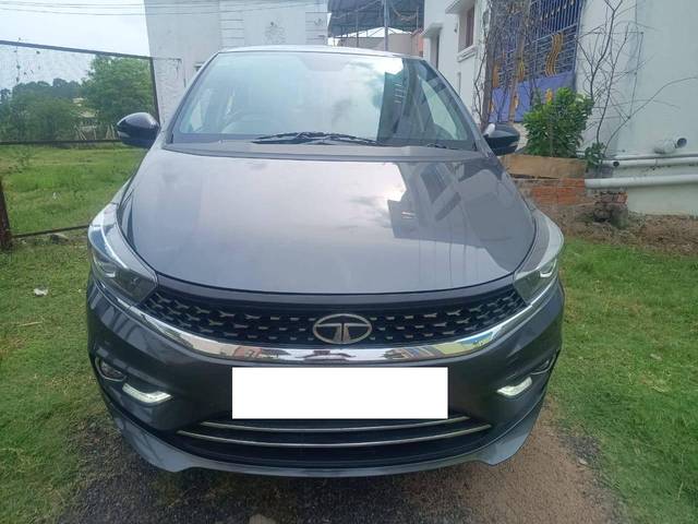 https://images10.gaadi.com/usedcar_image/4631670/original/processed_2732f23c6f4ded593207b7560429e9cc.jpg?imwidth=6400